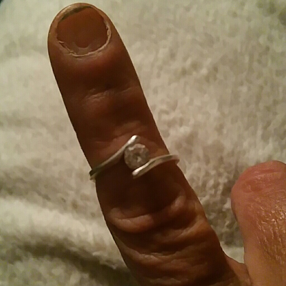 Diamond solitaire